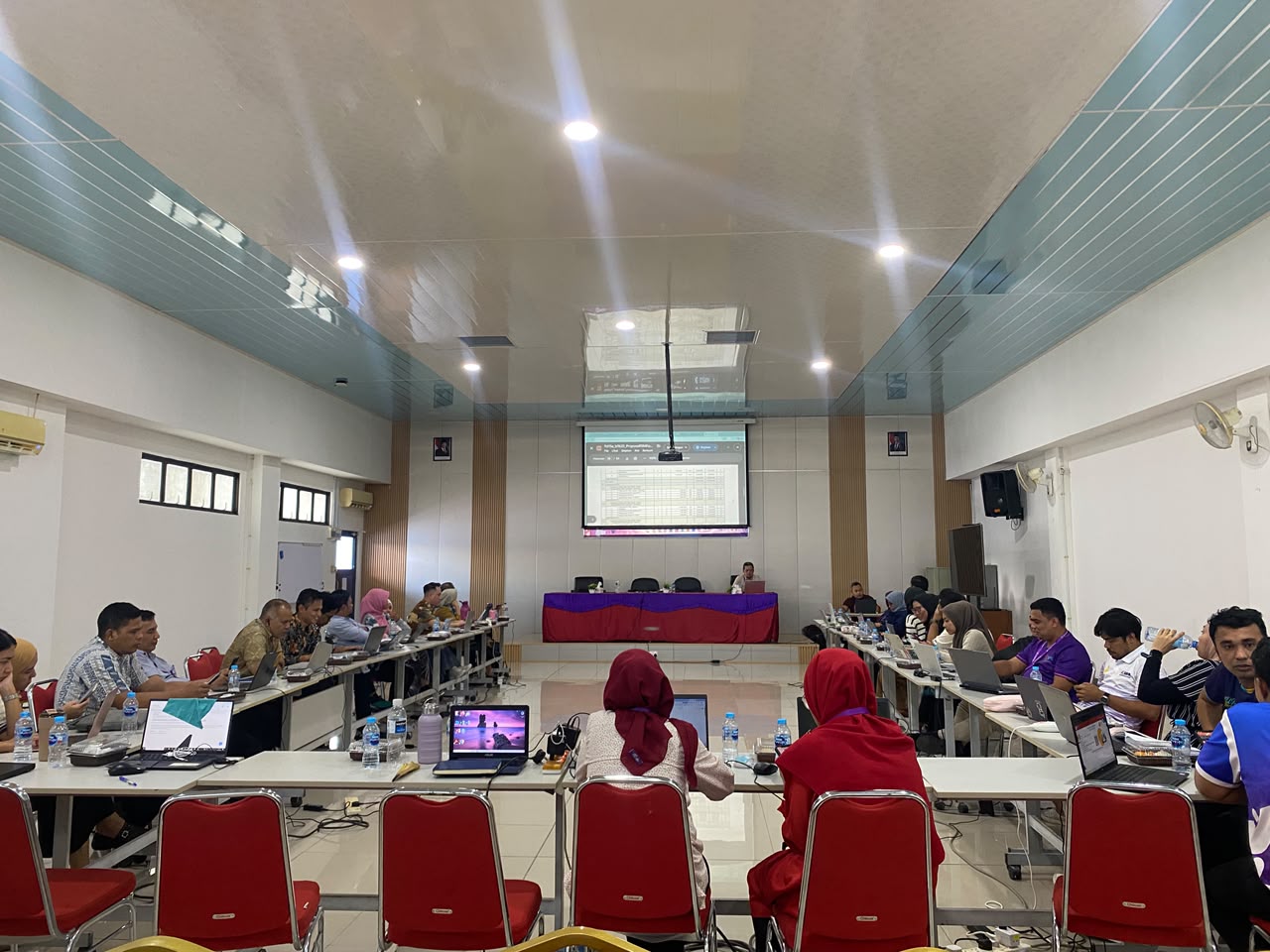 Lppm LPPM UPB - Lembaga Penelitian Dan Pengabdian Kepada Masyarakat ...